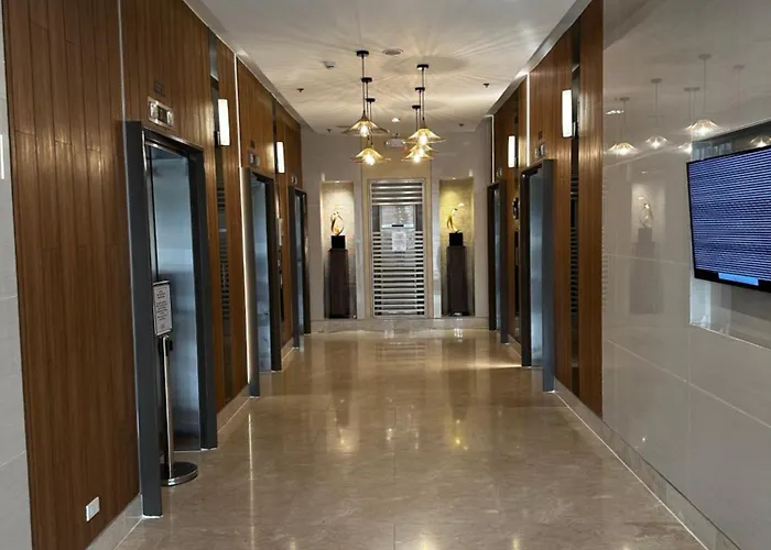 Aparthotel Mall Of Shore